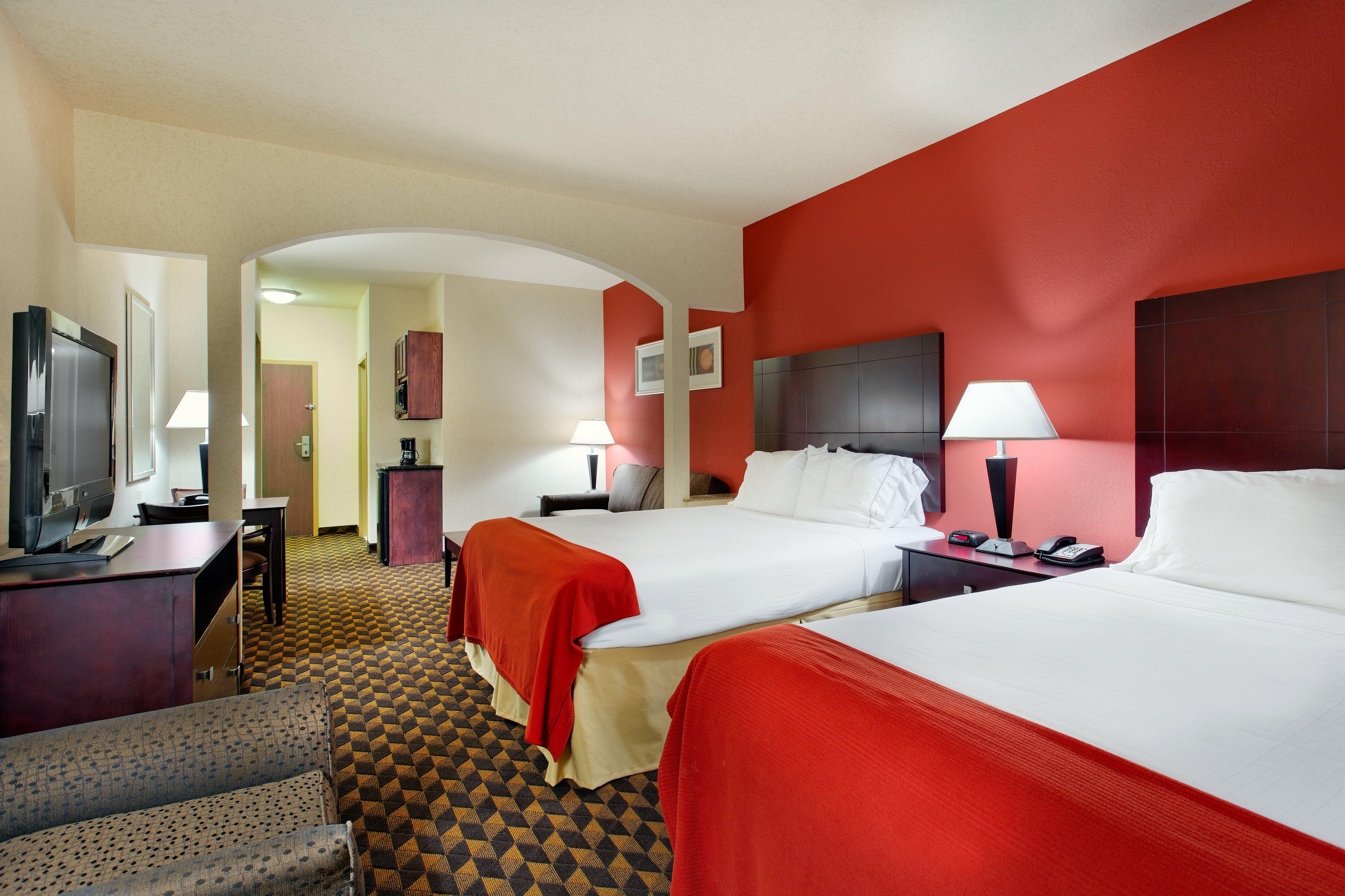 Holiday Inn Express & Suites Malvern By Ihg Dış mekan fotoğraf