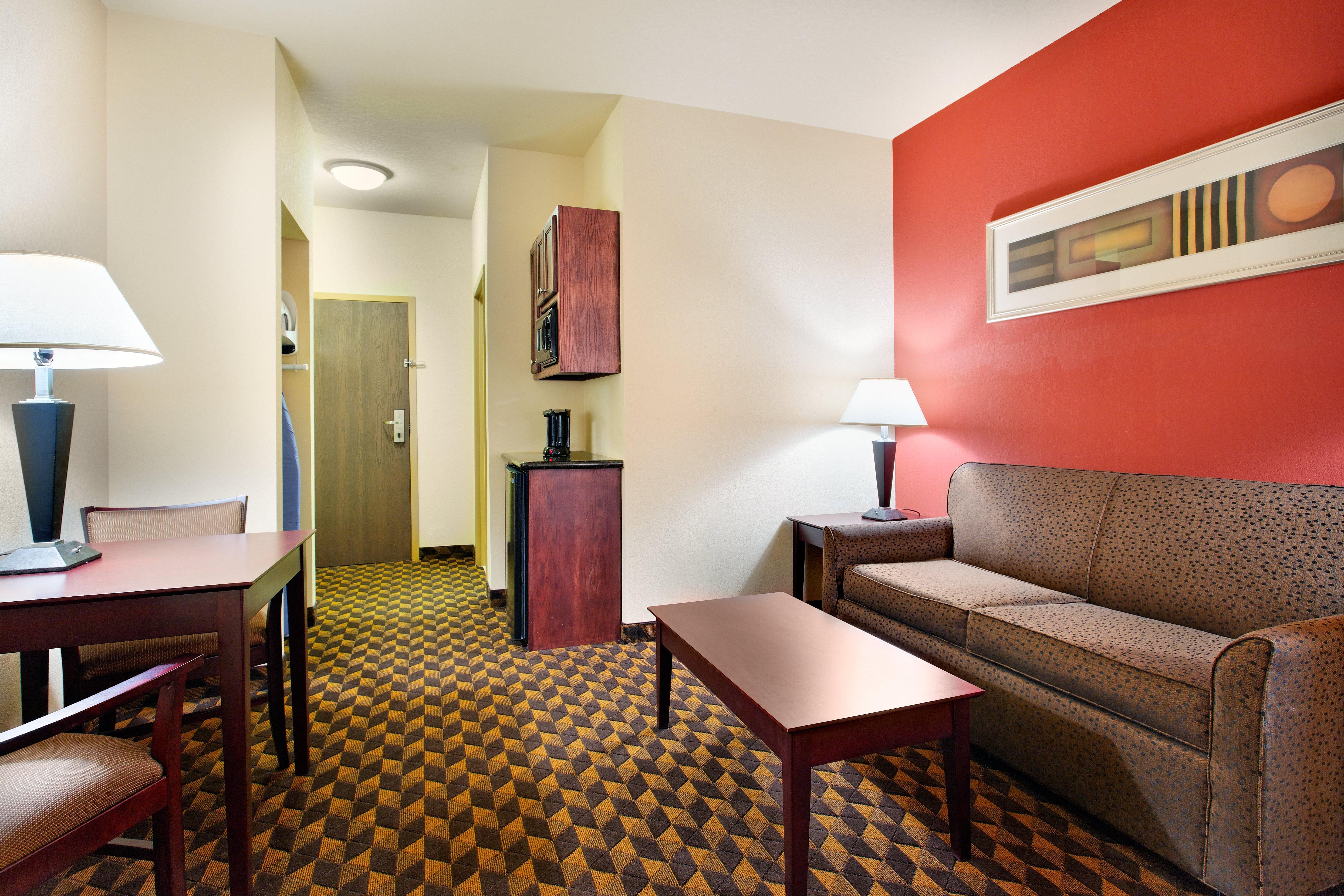 Holiday Inn Express & Suites Malvern By Ihg Dış mekan fotoğraf