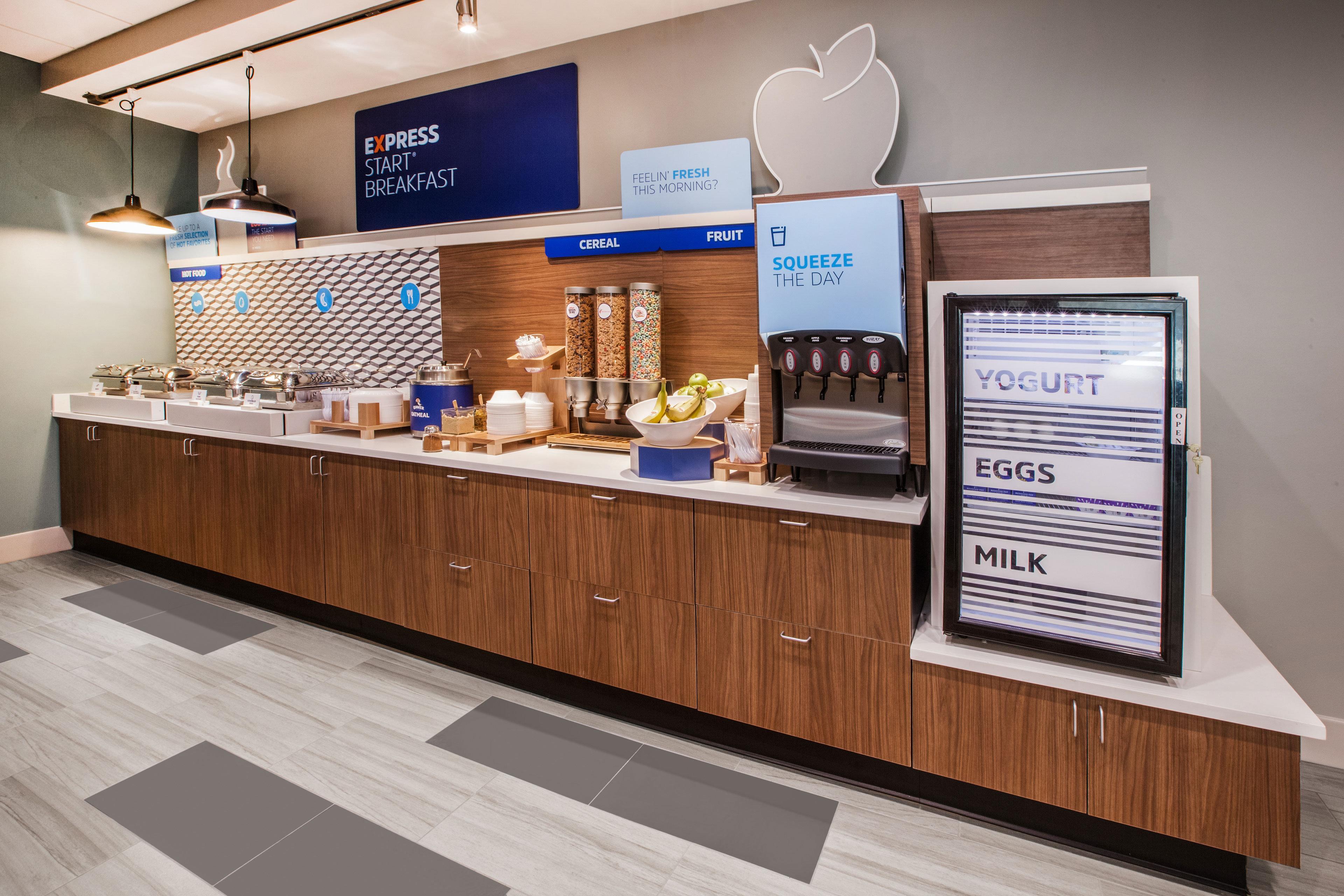 Holiday Inn Express & Suites Malvern By Ihg Dış mekan fotoğraf
